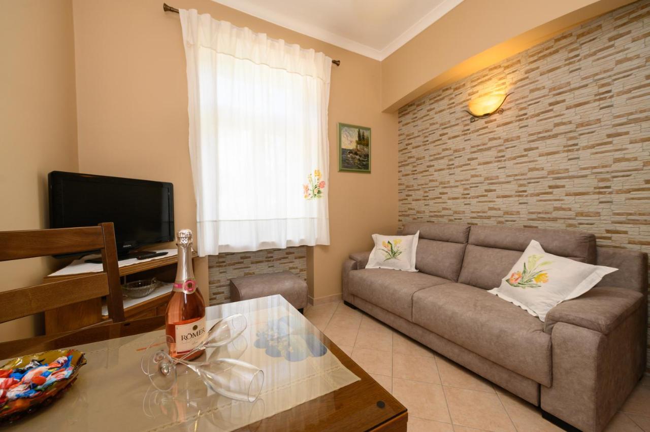 Apartments Villa Salona Опатия Екстериор снимка