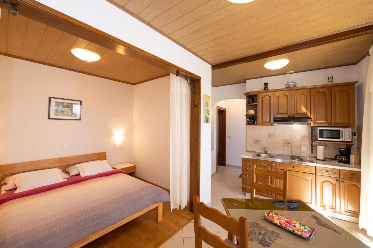 Apartments Villa Salona Опатия Екстериор снимка