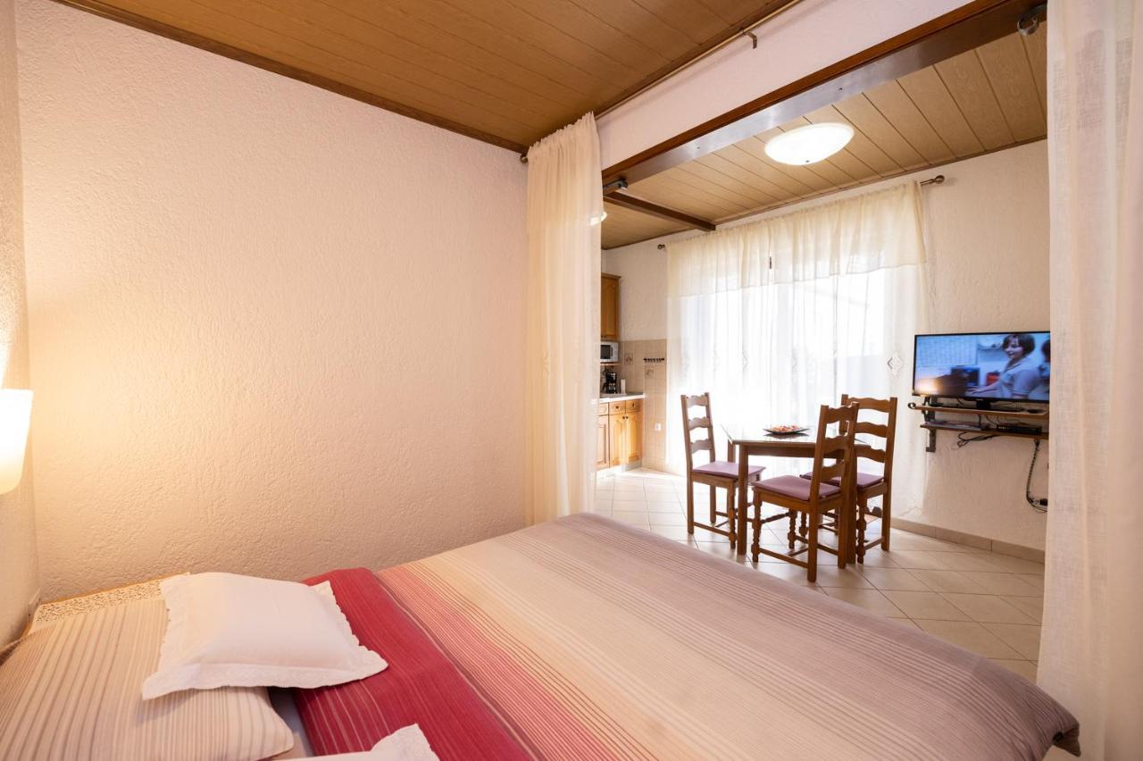 Apartments Villa Salona Опатия Екстериор снимка