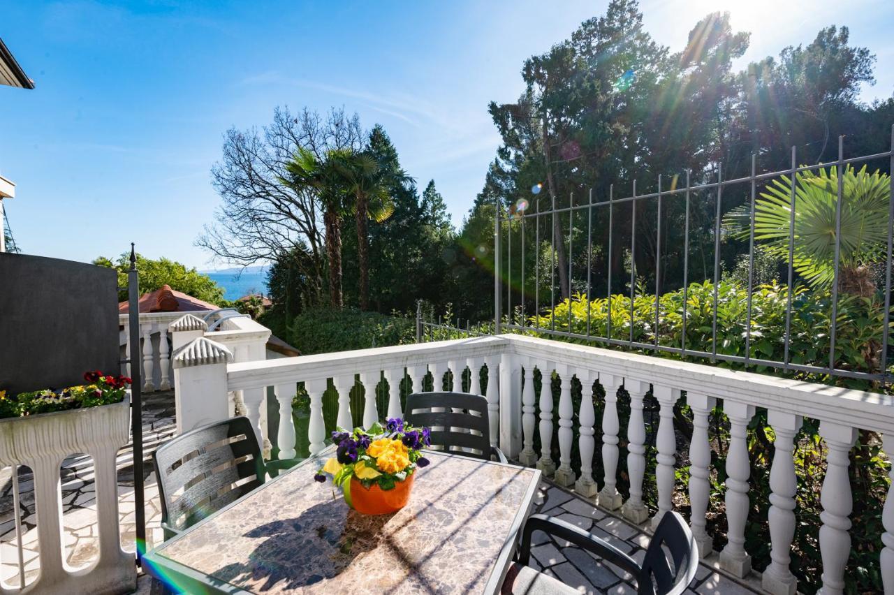 Apartments Villa Salona Опатия Екстериор снимка