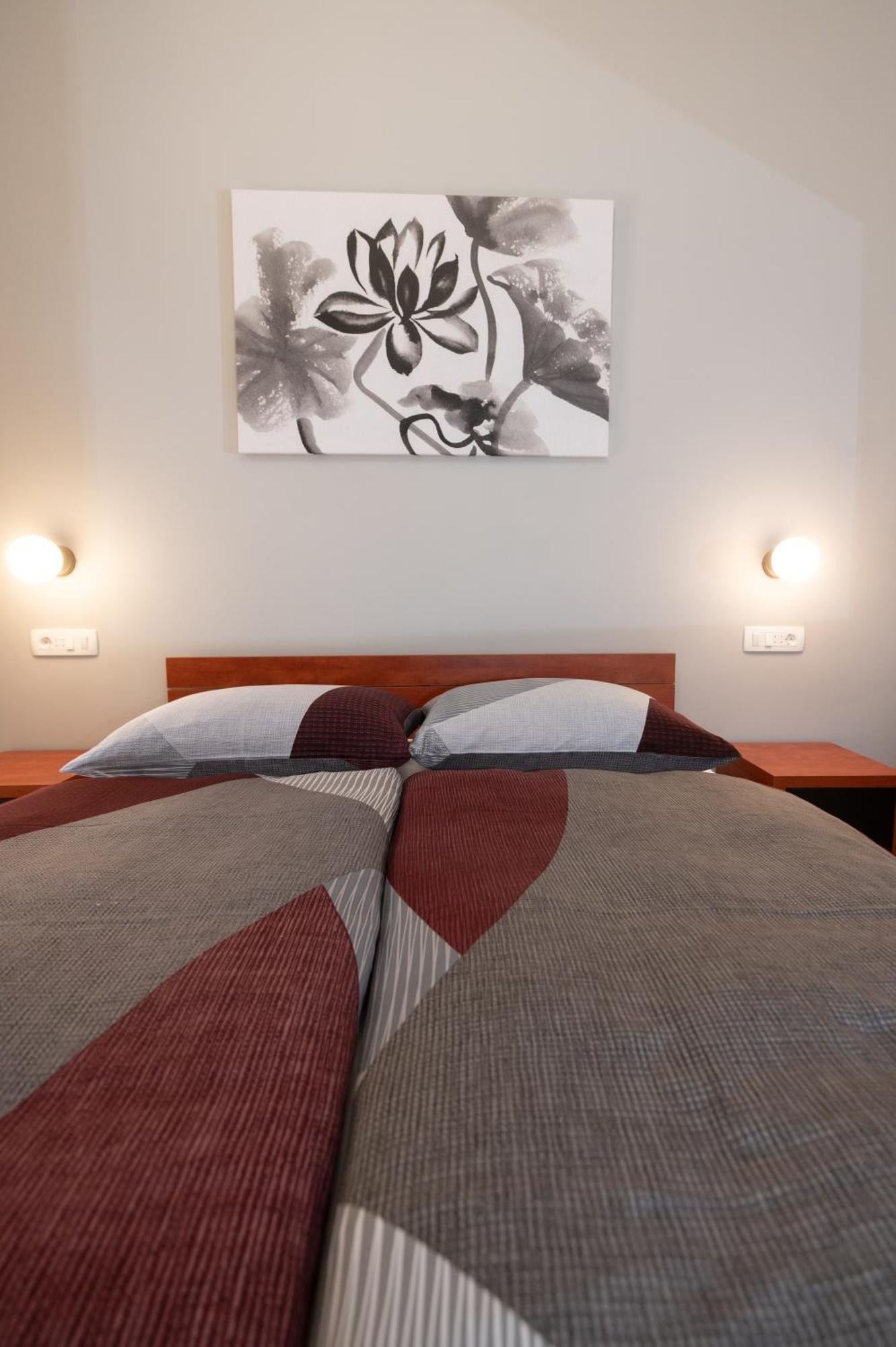 Apartments Villa Salona Опатия Екстериор снимка