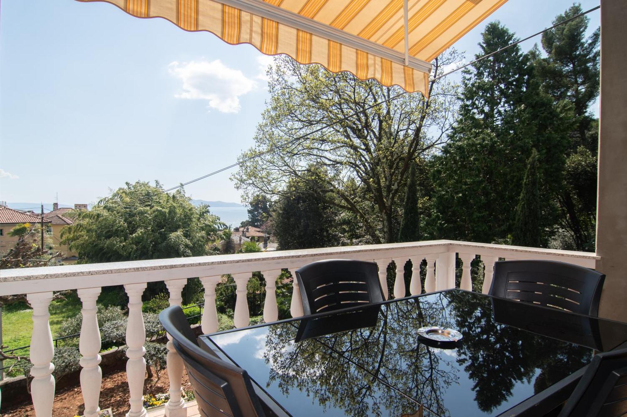 Apartments Villa Salona Опатия Екстериор снимка