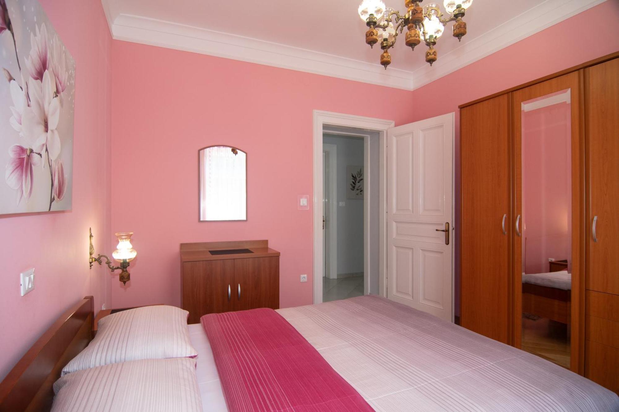 Apartments Villa Salona Опатия Екстериор снимка