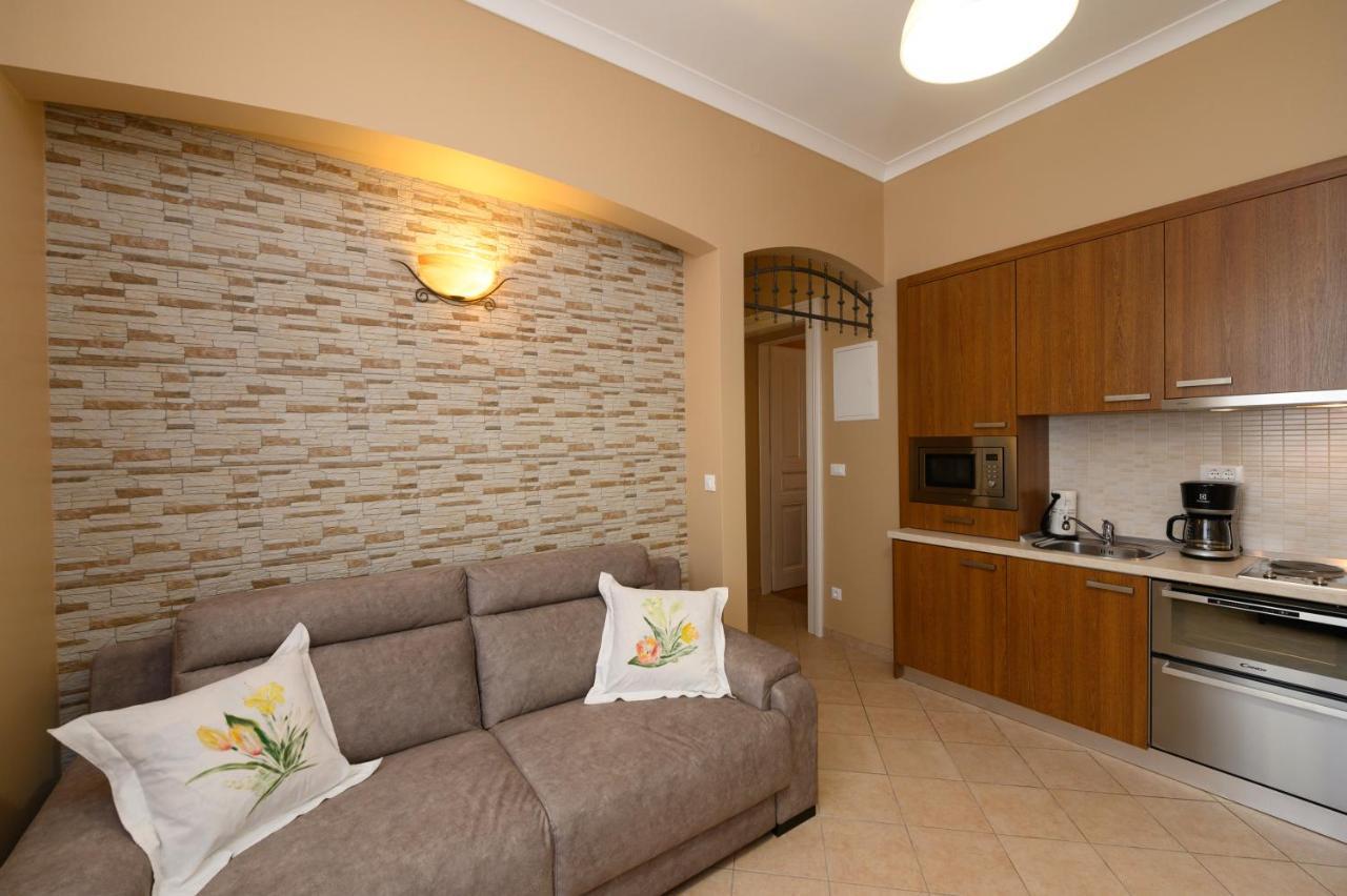 Apartments Villa Salona Опатия Екстериор снимка