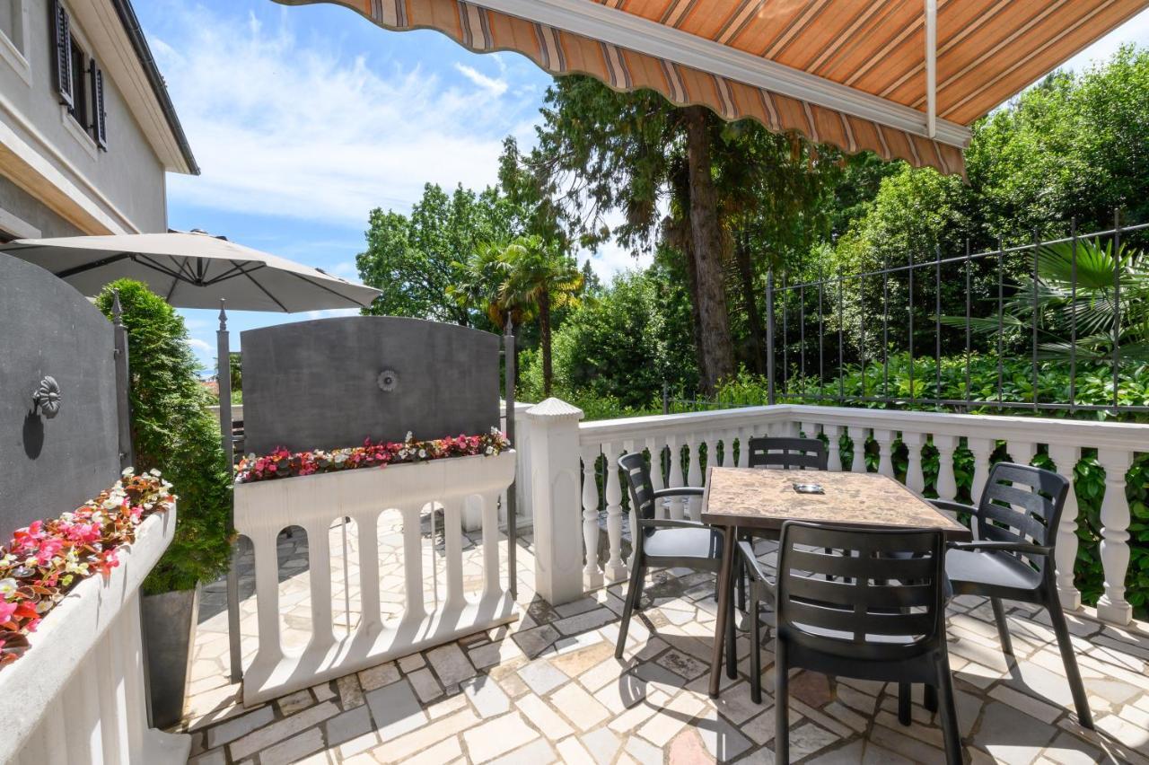 Apartments Villa Salona Опатия Екстериор снимка